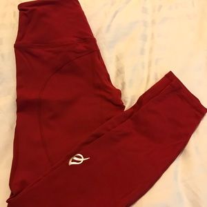 P’tula Active “Nicole” leggings in Red ❤️